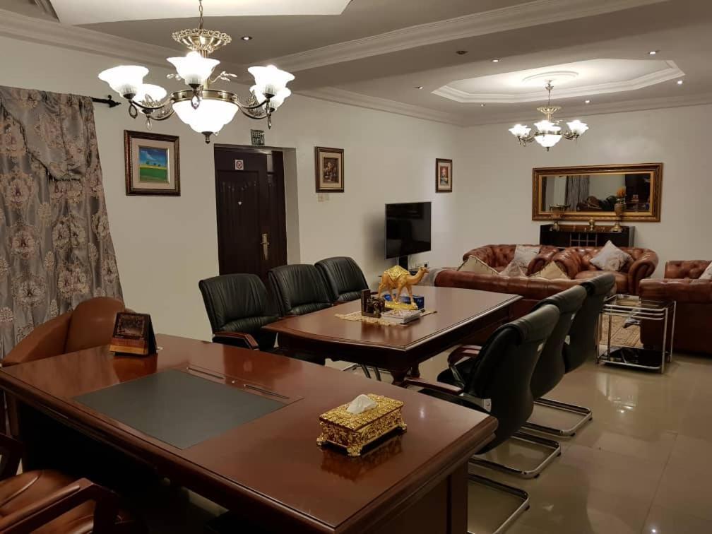 Apartment Royale Hotel & Suite لاغوس المظهر الخارجي الصورة