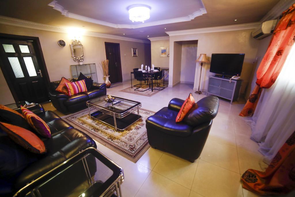 Apartment Royale Hotel & Suite لاغوس المظهر الخارجي الصورة