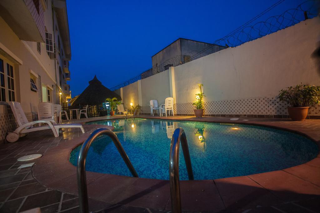 Apartment Royale Hotel & Suite لاغوس المظهر الخارجي الصورة