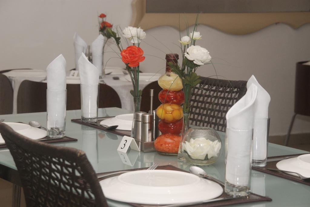 Apartment Royale Hotel & Suite لاغوس المظهر الخارجي الصورة